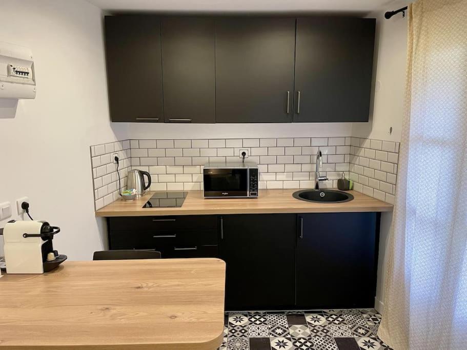 Le Moulin 2 - Appartement Arenes Romaines- Beziers Gare - Wifi- Tv Connecte Экстерьер фото